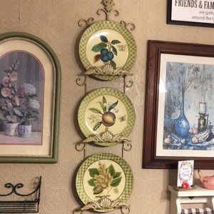 Raymond Waites set of 3 Plates